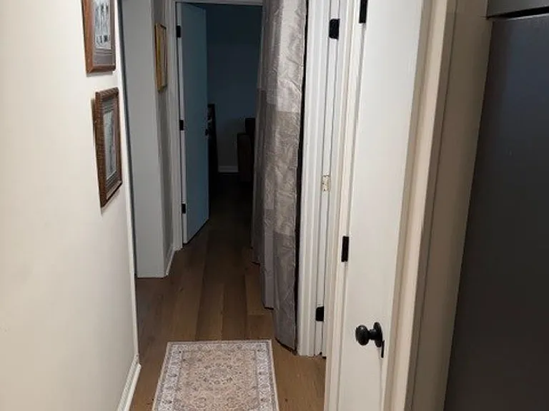 111 Cheshire Dr — Photo 11