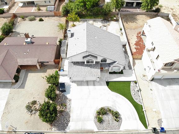 4th image of 15207 Orchard Hill Ln