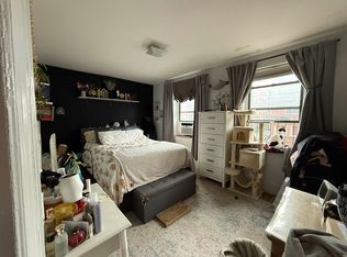 28-25 33rd St #B3, Astoria, NY 11102
