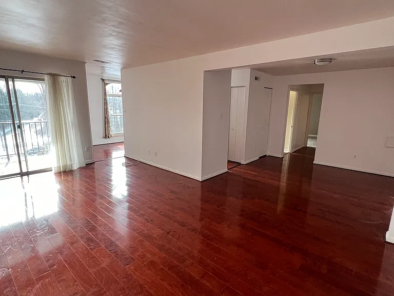 8300 Tobin Rd #31 — Photo 2