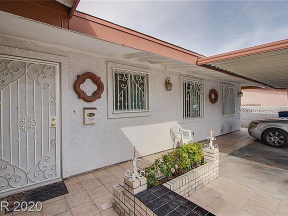 4th image of 1120 Tumbleweed Ave