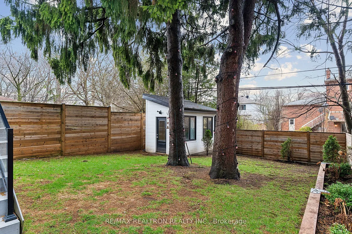 Building Photo - 130 Brooklawn Ave