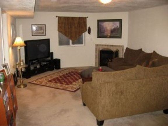 3rd image of 1253 S Slate Canyon Dr