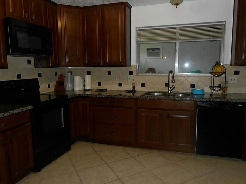 1st image of 9202 Beringwood Dr