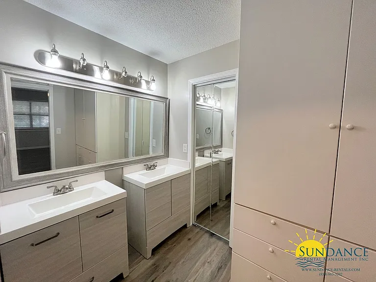 45 Warwick Dr — Photo 10