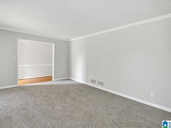 5th image of 1224 Old Oak Cir