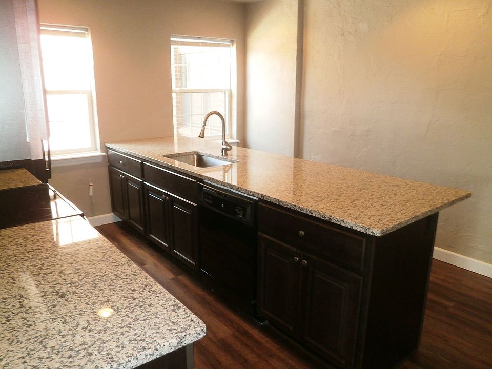 450 Madison Ave. Apt. 201 York, Pa 17404 Elm Terrace Apartment Rentals