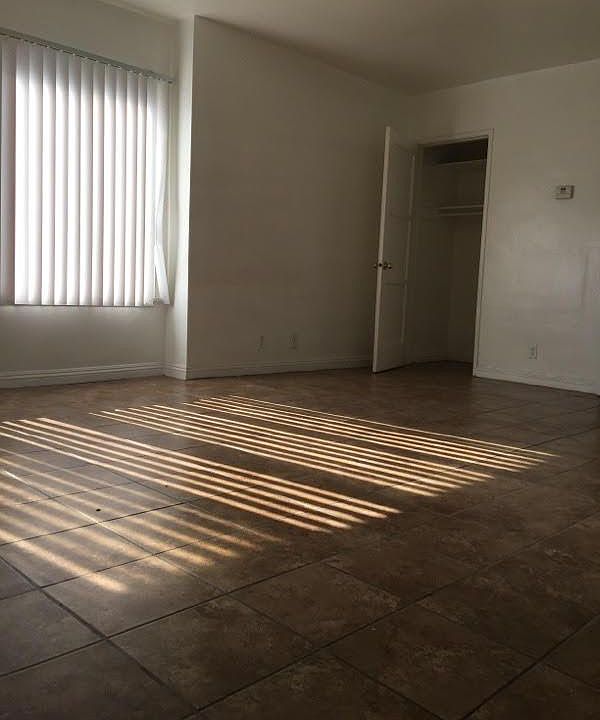 1st image of 121 N Atlantic Blvd APT C