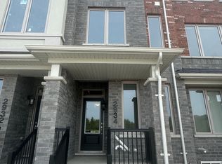 2934 Whites Rd, Pickering, ON L1X 0R5