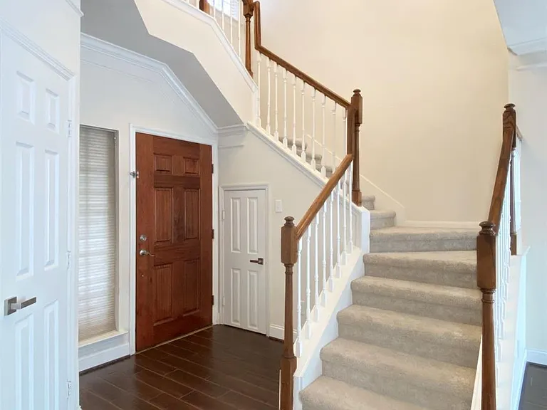 54 Alderon Woods Pl — Photo 19
