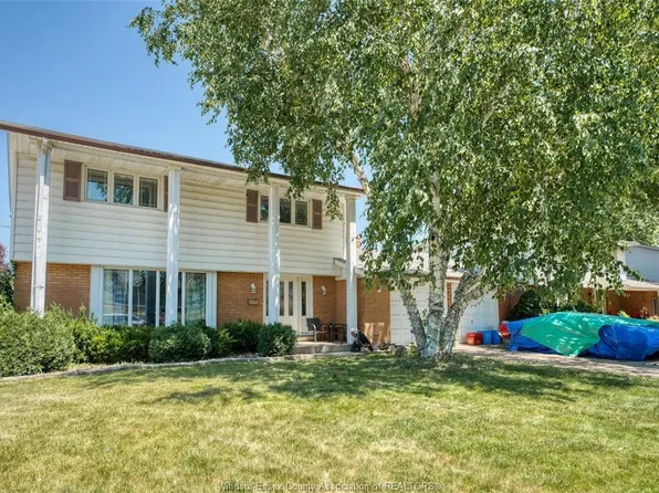 2722 Sierra Dr, Windsor, ON N9E 2Y7
