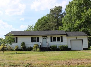 16525 Bowling Green Rd, Smithfield, VA 23430
