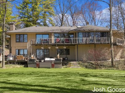 1901 Forest Shores Dr SE, Grand Rapids, MI, 49546