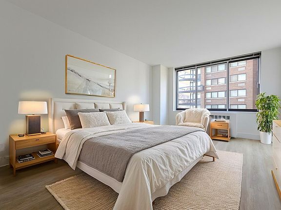 3rd image of 1735 York Ave APT 20D