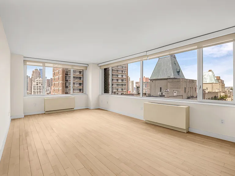 322 W 57th St #21B — Photo 1