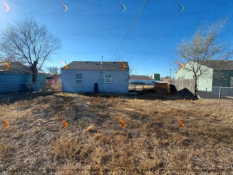 1220 N Nelson St — Photo 12