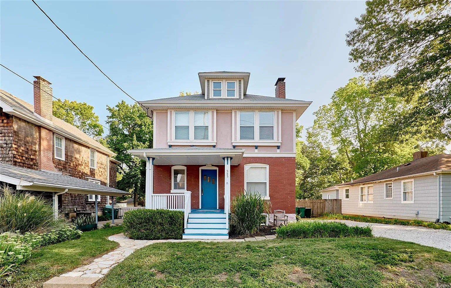 545 Marshall Ave photo 1