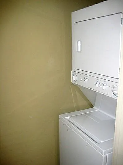 129 N Belvedere Blvd #8 — Photo 11