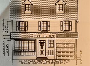 22 Michaels Ln, Croton On Hudson, NY 10520