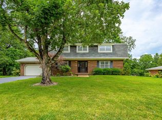 613 Timber Ridge Dr, Hixson, TN 37343