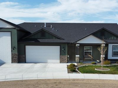 209 E Pineville St, Caldwell, ID, 83607
