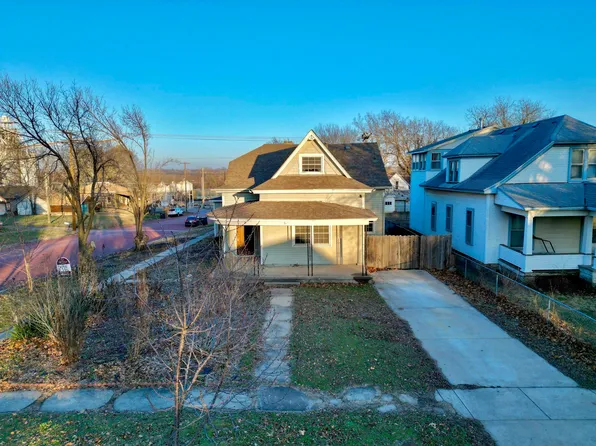 402 S C St, Arkansas City, KS 67005