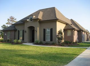 1019 N Worthington Dr, Lake Charles, LA 70605