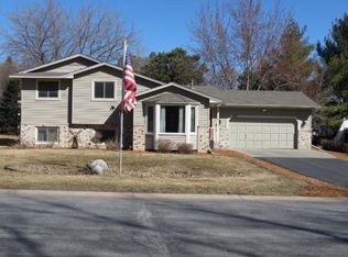 2725 131st Ave NW, Coon Rapids, MN 55448