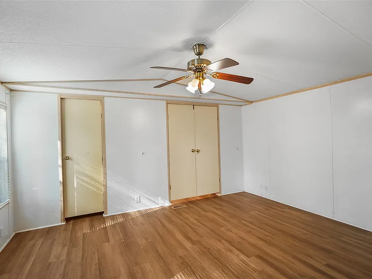 71 Road 5221 — Photo 13