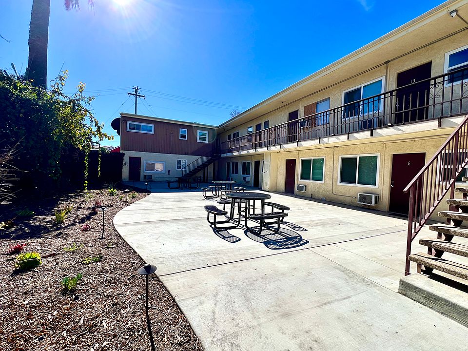 Upstairs Pomona Apartment 447 W Monterey Ave Pomona CA Zillow