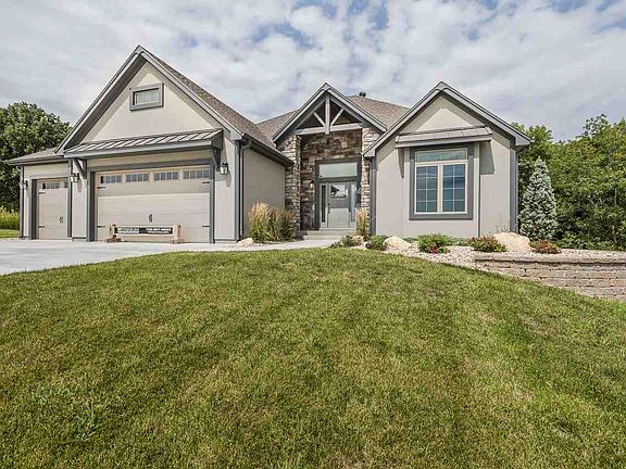 2nd image of 4420 Grande Bluffs Ct