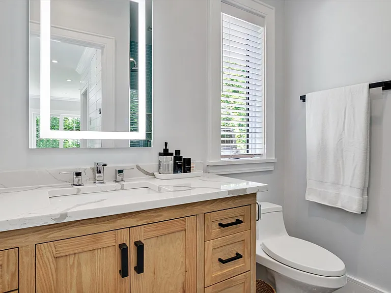 37 Wakeman Rd — Photo 12