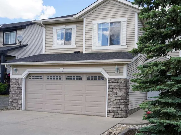 329 S Springmere Way, Chestermere, AB T1X 1N9