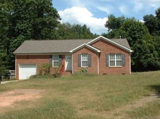 3107 James Rd, Charlotte, NC 28215