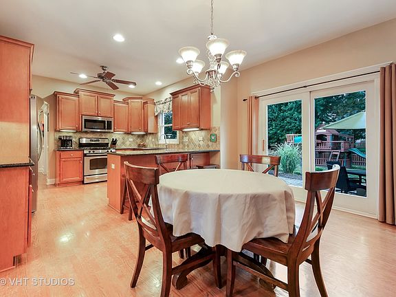 3rd image of 13216 Skyline Dr