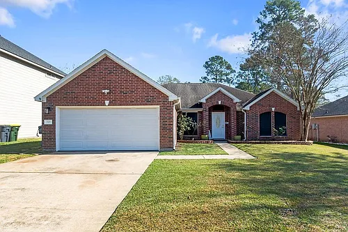 222 Doncaster St Photo 1
