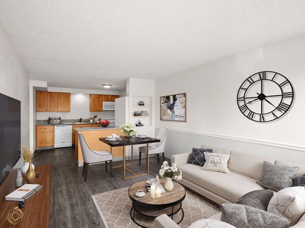 1890 M St #7