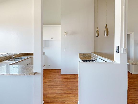 3rd image of 1729 Ellincourt Dr #28