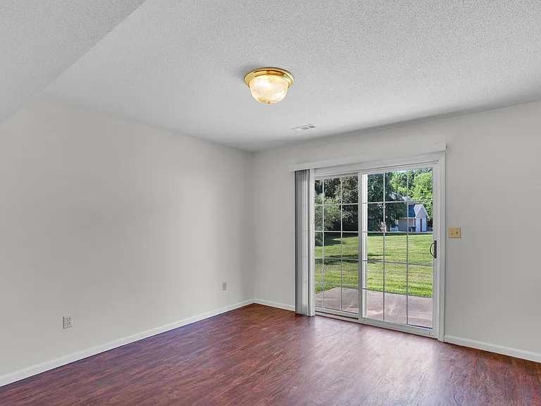 4401-4403 Cheryl Ct. — Photo 20