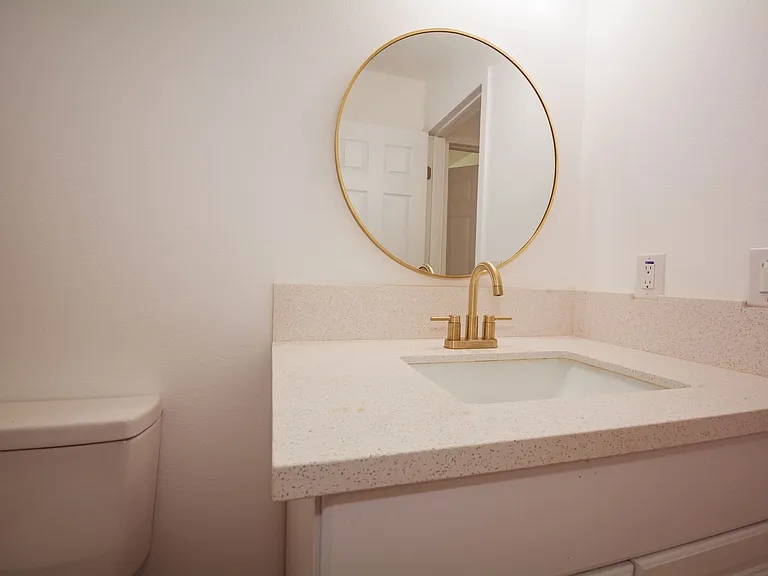 8258 Bennett Ave — Photo 16