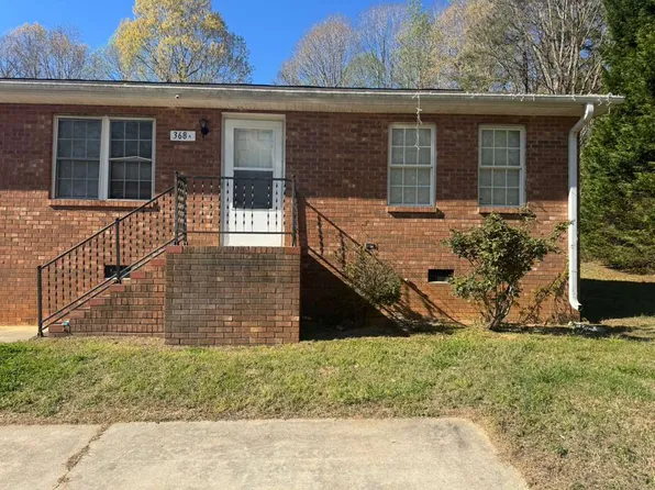 368 Reedy Fork Dr #A, Lexington, NC 27295