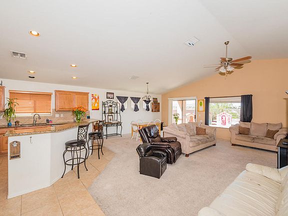 5th image of 13702 E Kirkwood Pl