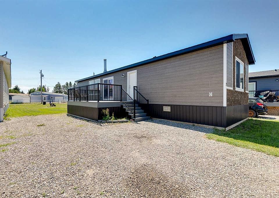 1st image of 7 N Trochu Ave