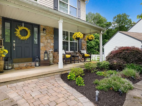 5th image of 213 Pullman Cir