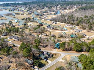 22 Hillsborough Dr, Huntsville, TX 77340