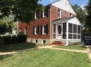 5843 Monticello Rd, Alexandria, VA 22303