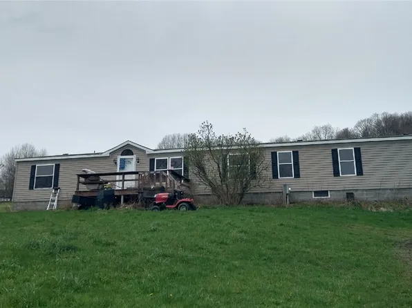 841 Lake Como Rd, Cortland, NY 13045