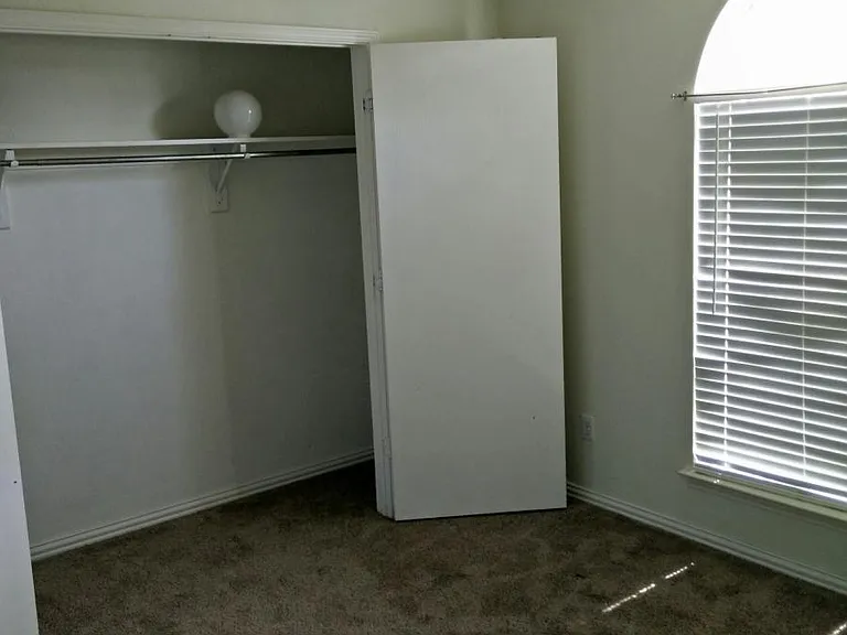 2700 Jennie Wells Dr — Photo 19