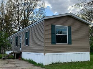 3920 Pebble Shores Cir #10, Fergus Falls, MN 56537