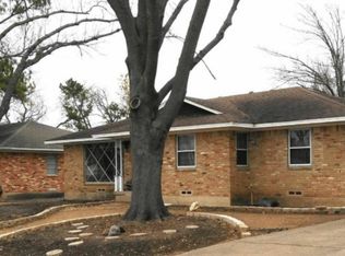 3006 Greenmeadow Dr, Dallas, TX 75228